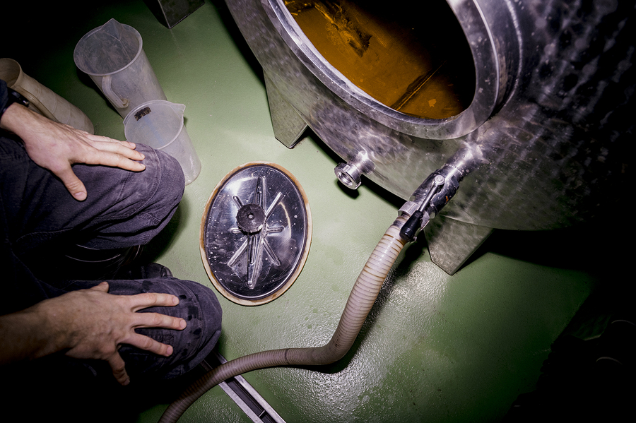 Weingut Josef Fischer in der Wachau beim Abfüllen des Jahrganges 2023 https://www.joseffischer.at/